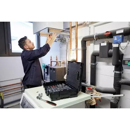 Nut driver and bit set 1/4" and 1/2"