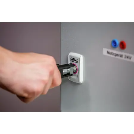 Universal key with double joint