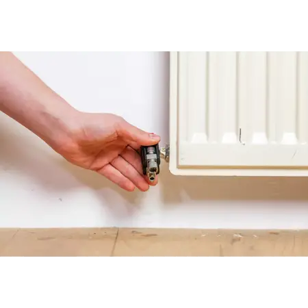 Universal key with double joint