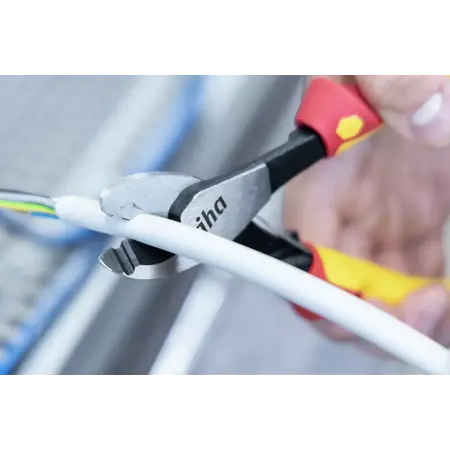 Industrial electric cable cutter 210 mm | x