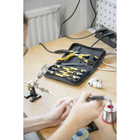 Tool set ESD