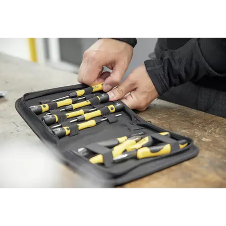 Tool set ESD
