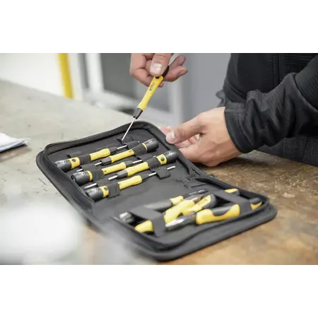 Tool set ESD