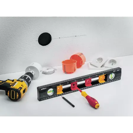 Electrician's spirit level