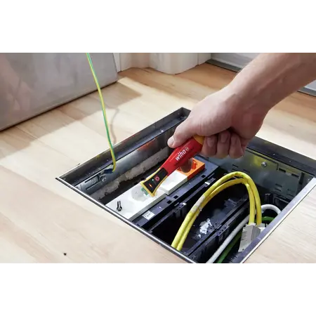 Single-pole, non-contact volt detector, 90–1,000 VAC 90 - 1000