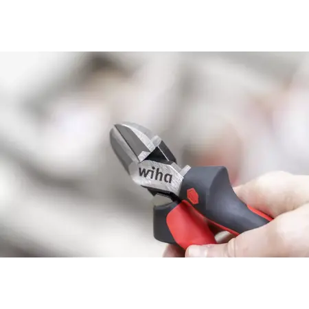 Industrial diagonal cutters with DynamicJoint® 180 mm | x