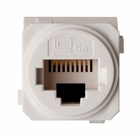 RJ45 Cat5e Socket | 8 Contacts | Easy Installation | White by Legrand