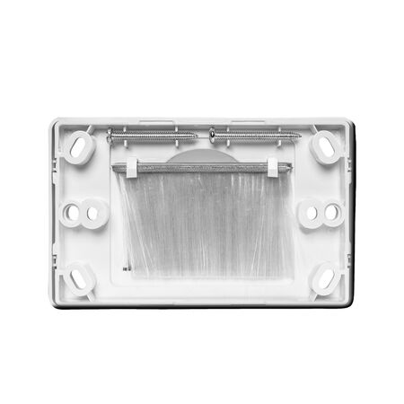 Brush Wall Plate | Bull Nose | White