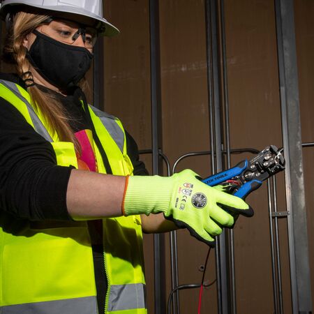 Wire Stripper and Cutter, Self-Adjusting