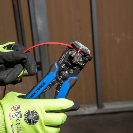 Wire Stripper and Cutter, Self-Adjusting