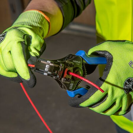 Katapult™ Wire Stripper and Cutter for Solid and Stranded Wire