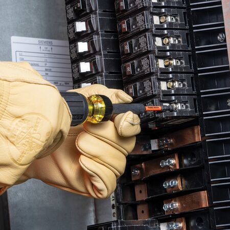 15-in-1 Ratcheting Impact-Rated Multi-Bit Torsion Zone Screwdriver