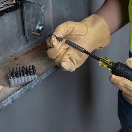 Magnetic Screwdriver with 32 Tamperproof Bits