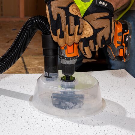 Adjustable Hole Saw with Auto-Set Arms