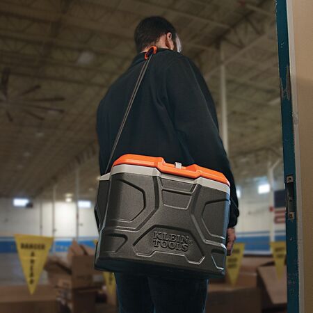 Tradesman Pro™ Tough Box Cooler, 16.1 L