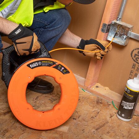 Fibreglass Fish Tape with Spiral Steel Leader, 15 m