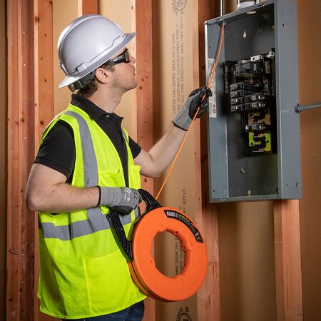 Multi-Groove Fibreglass Fish Tape with Nylon Tip, 15 m