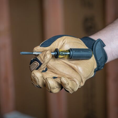 Slotted Screw Holding Driver, 0.5 cm