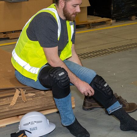 Lightweight Knee Pad Sleeves, S/M
