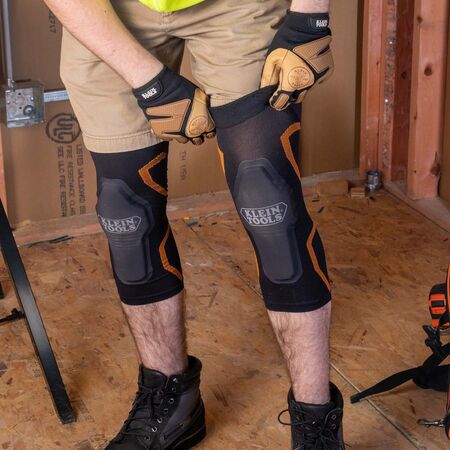 Knee Pad Compression Sleeve S/M