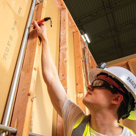 Skribes™ Retractable Marker Holder