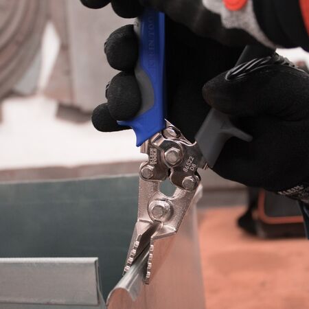 Straight-Hand Seamer - 76 mm