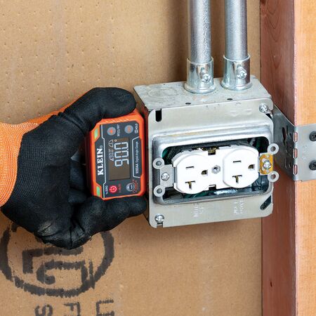 Digital Angle Gauge with Angle Alert