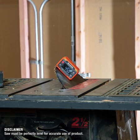 Digital Angle Gauge with Angle Alert