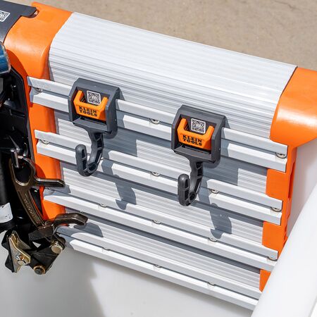 1-Man Wall Assembly, Rail System