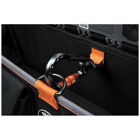 Large Pouch Module, Rail System