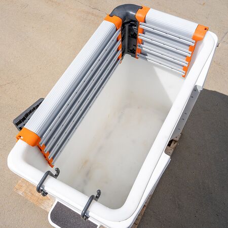 Integrated Corner Piece, Rail System