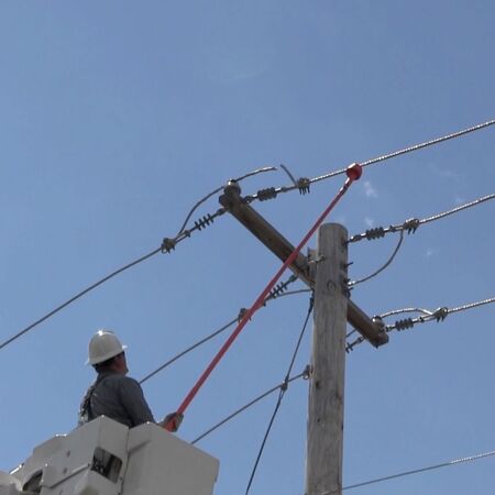 Dual-Range, High-Voltage Tester