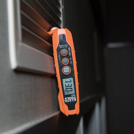 Dual IR/Probe Thermometer