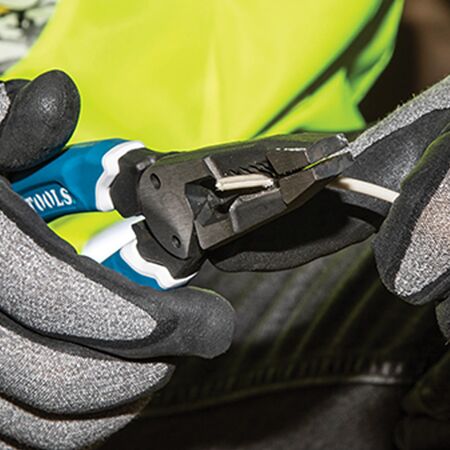 Klein-Kurve™ Heavy-Duty Wire Stripper / Cutter / Crimper Multi Tool, 8-20 AWG