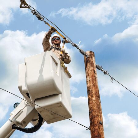Webbing-Strap Ratchet Hoist