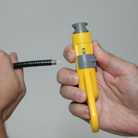 Coax Cable Radial Stripper