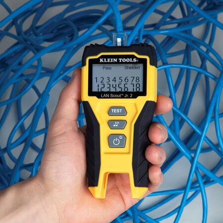 LAN Scout™ Jr. 2 Cable Tester