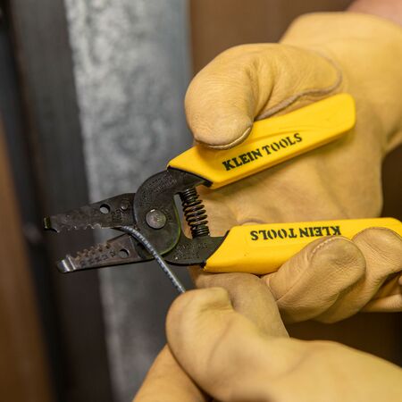 Dual-Wire Stripper/Cutter for Solid Wire