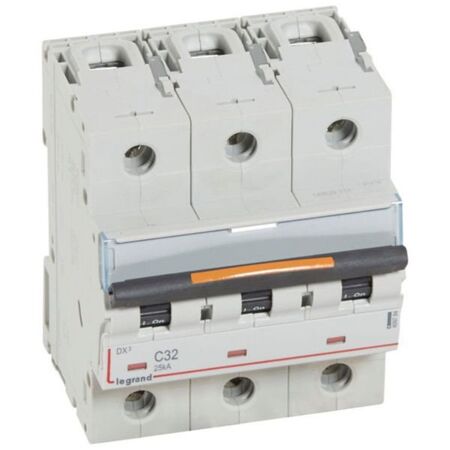MCB DX3  3 pole 32A curve C
