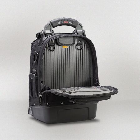 TECH PAC MC BLACKOUT