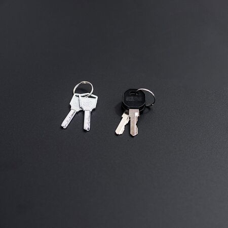 Server Rack Cabinet 18RU | 1000kg Load Capacity | Lockable Castors & Shelves | by SERVEREDGE