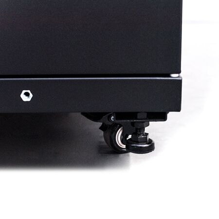 Server Rack Cabinet 18RU | 1000kg Load Capacity | Lockable Castors & Shelves | by SERVEREDGE