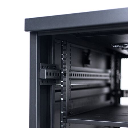 Server Rack Cabinet 18RU | 1000kg Load Capacity | Lockable Castors & Shelves | by SERVEREDGE