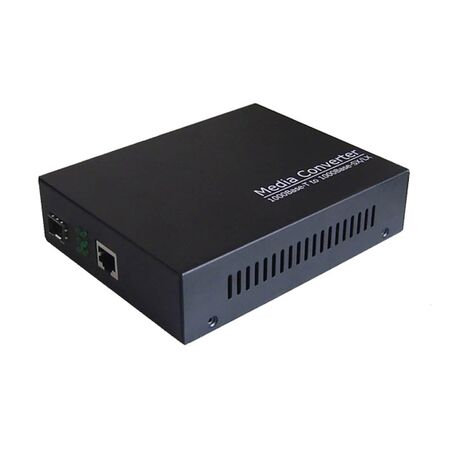 Serveredge Multi Mode SC to Single Mode SC Duplex Gigabit Media Converter | 10/100/1000 Mbps | 20 km Fiber Span | by SERVEREDGE