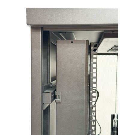 42RU Free Standing Server Cabinet | Fully Assembled | Two-Section Design | 800W x 1000D | by SERVEREDGE