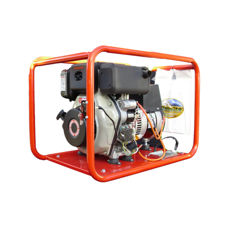 Portable Diesel Generator L100E | 5 kW Power Output | 2 x 15 Amp IP66 Outlets | @Each by Genelite