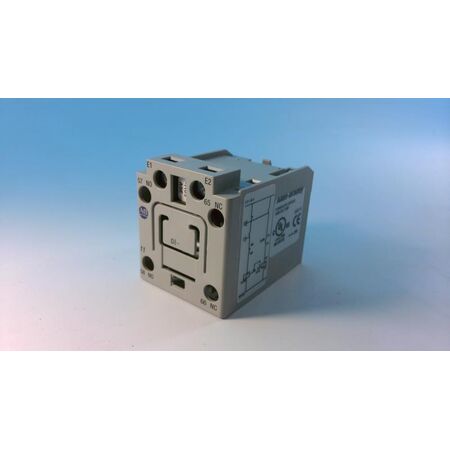 Allen-Bradley 100FL11W Mechanical Latch Relay