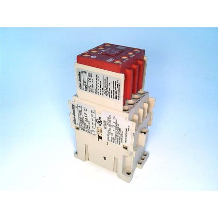 Allen-Bradley 100SC09EJ422BC Safety Contactor 9 Amp 24V DC