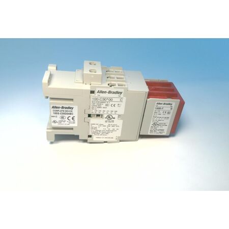 Allen-Bradley 100SC30D04BC Safety Contactor 30 AMP