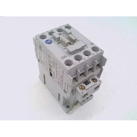 Allen-Bradley 100C09UKD10 9 Amp 110V AC Contactor